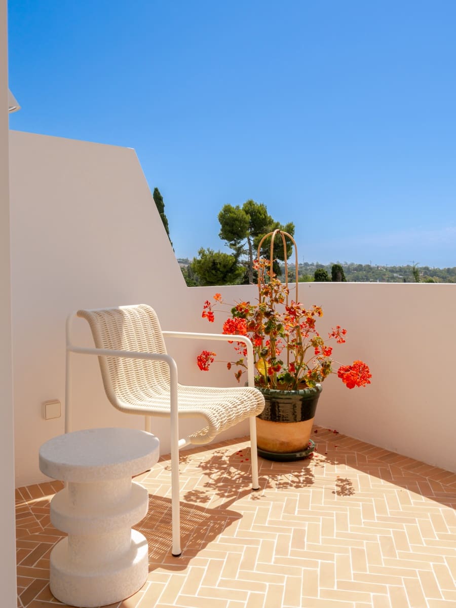 2 Zimmer Penthouse zu verkaufen in Marbella mit Pool Garage - 1.190.000 € (Ref: 9924283)