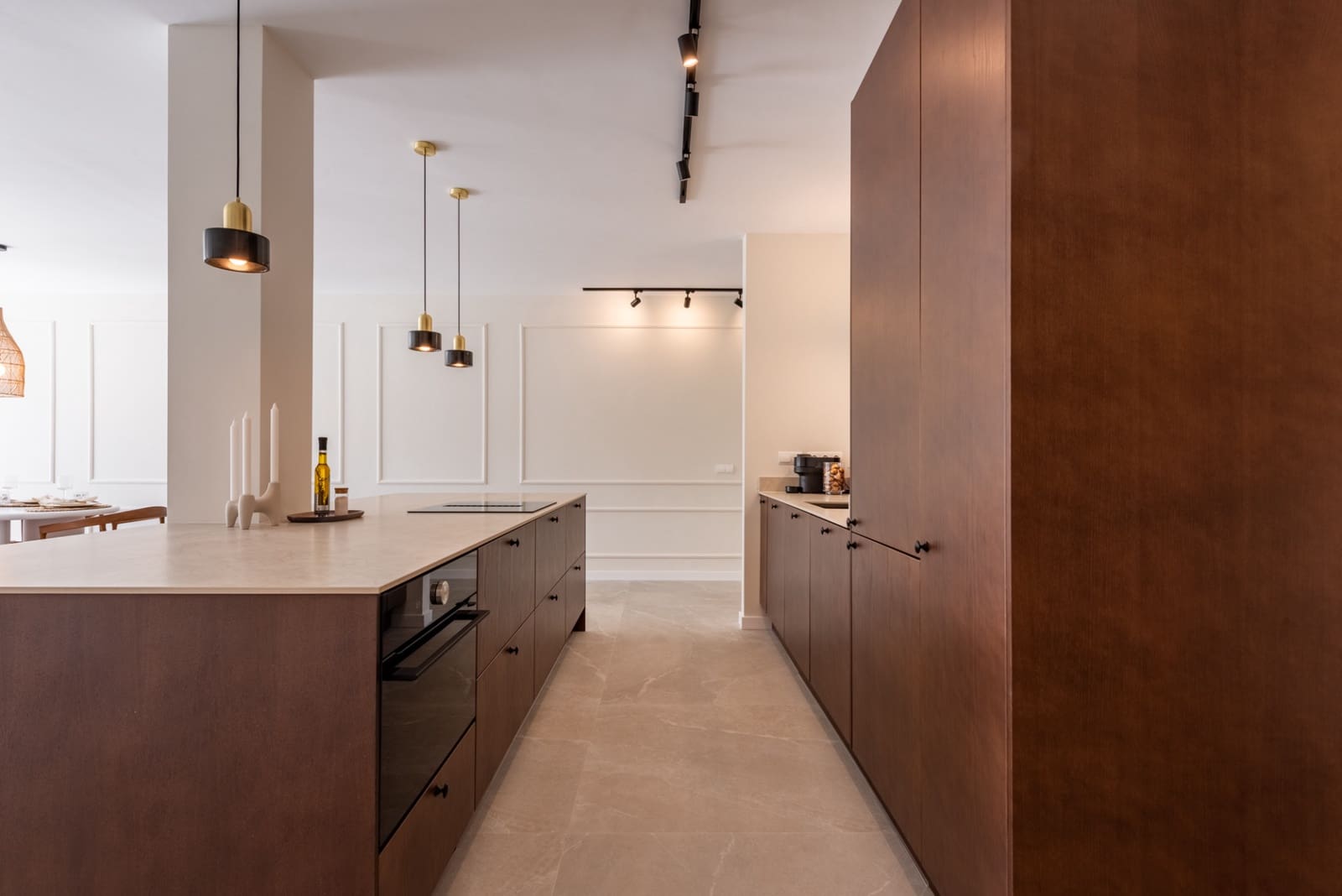 3 slaapkamer Appartement te koop in La Quinta met zwembad garage - € 895.000 (Ref: 9927031)