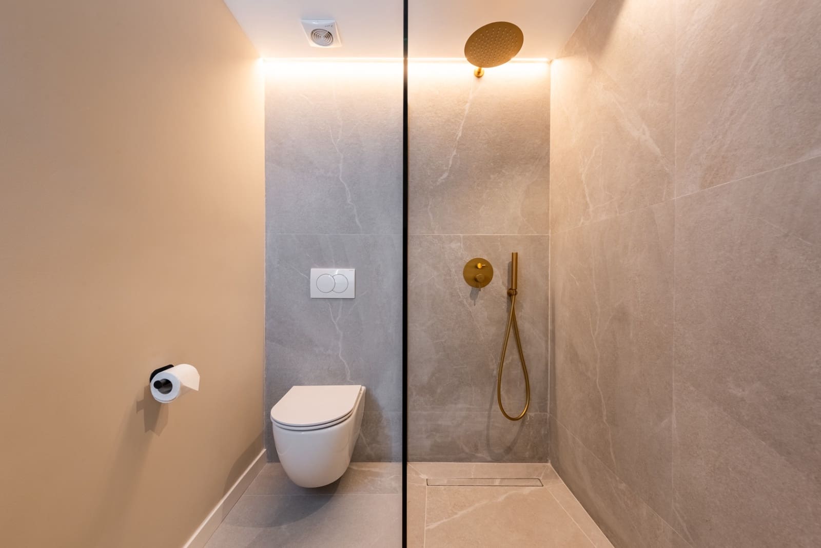 3 slaapkamer Appartement te koop in La Quinta met zwembad garage - € 895.000 (Ref: 9927031)