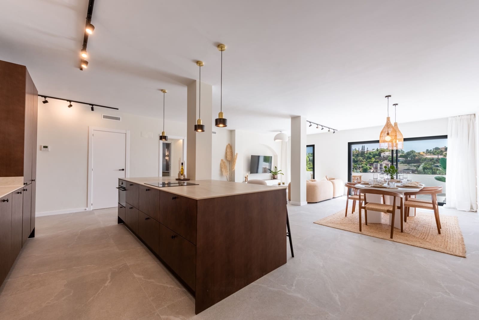 3 slaapkamer Appartement te koop in La Quinta met zwembad garage - € 895.000 (Ref: 9927031)