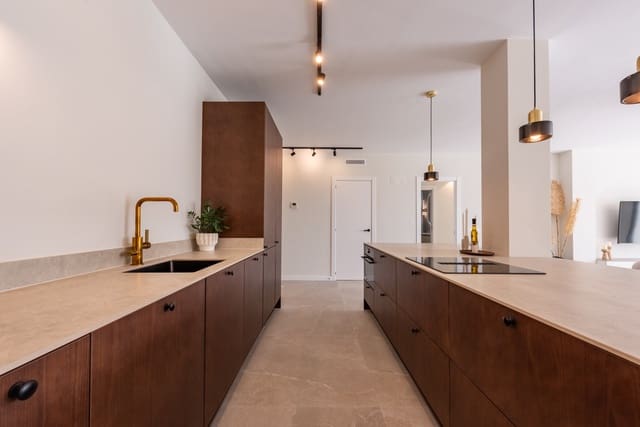 3 slaapkamer Appartement te koop in La Quinta, Benahavís met zwembad garage - € 895.000 (Ref: 9927031)