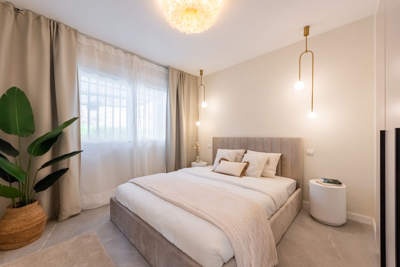 3 slaapkamer Appartement te koop in La Quinta met zwembad garage - € 895.000 (Ref: 9927031)