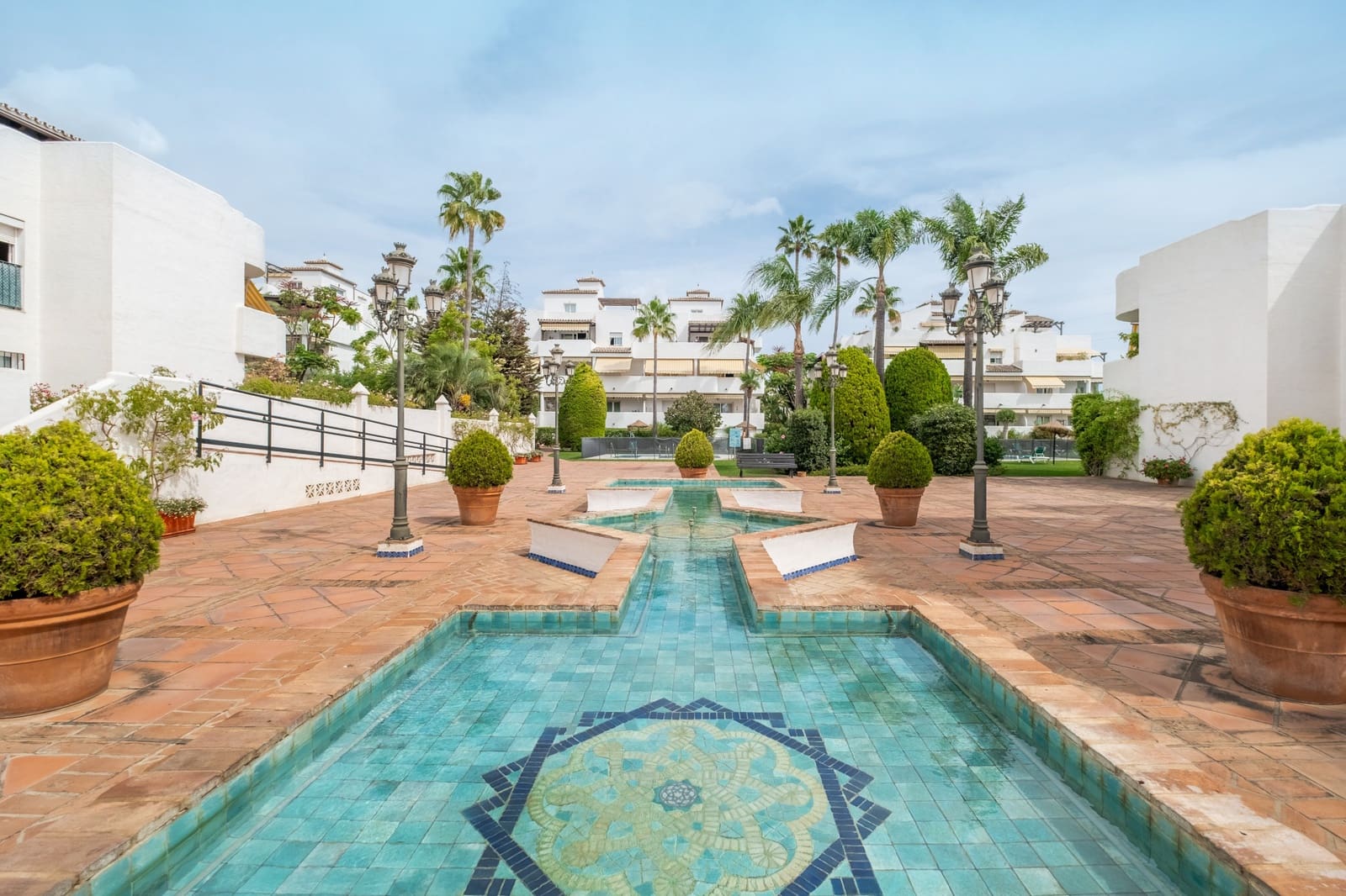 3 chambre Appartement à vendre à Marbella avec piscine garage - 595 000 € (Ref: 9933730)