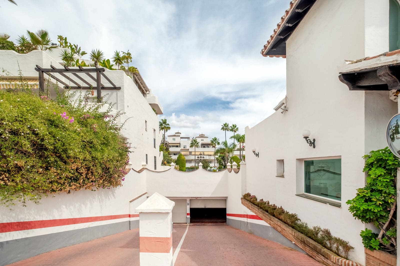 3 chambre Appartement à vendre à Marbella avec piscine garage - 595 000 € (Ref: 9933730)