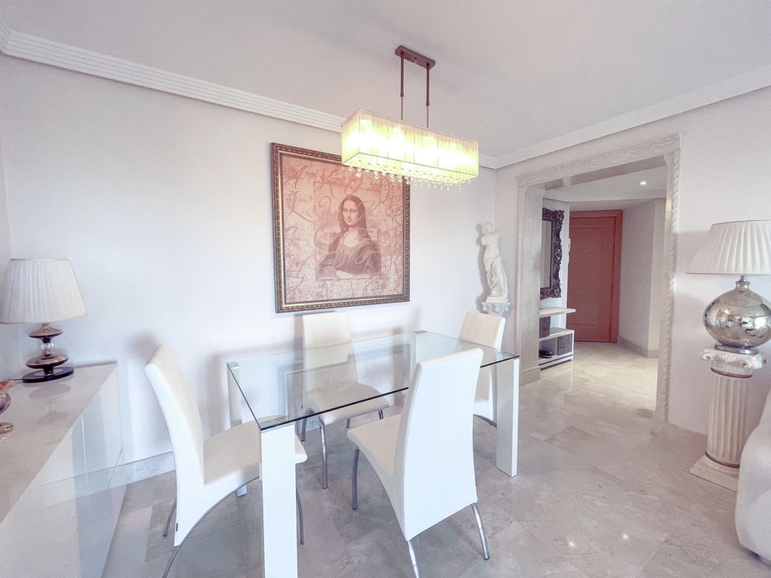 3 bedroom Apartment for sale in San Pedro de Alcantara with pool garage - € 820,000 (Ref: 9937820)