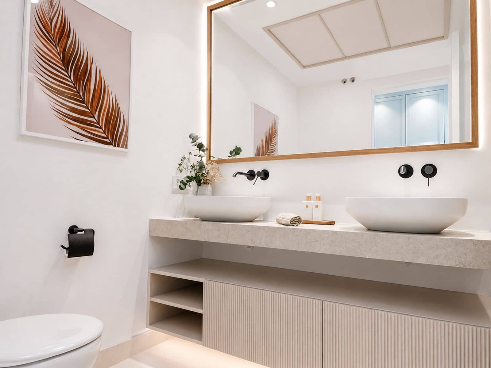 5 bedroom Villa for sale in Benahavis with pool garage - € 8,750,000 (Ref: 9939602)