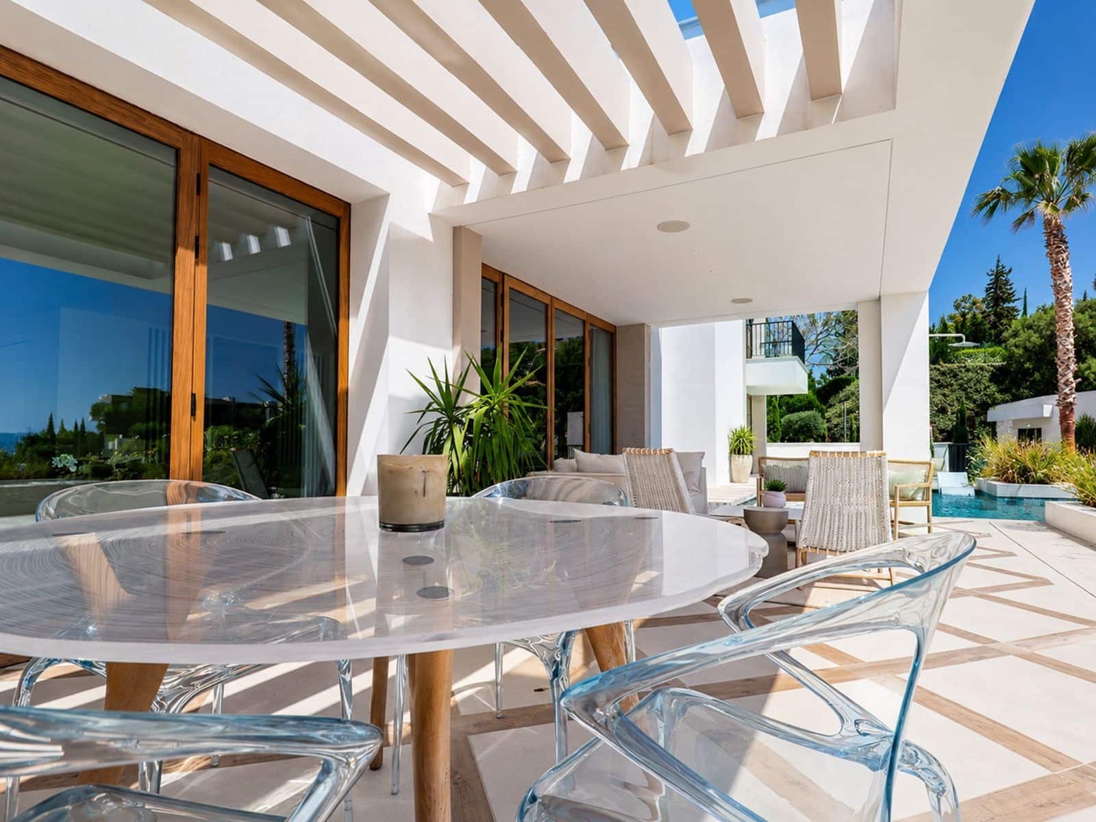 5 bedroom Villa for sale in Benahavis with pool garage - € 8,750,000 (Ref: 9939602)