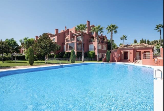 3 soveværelse Penthouse til salg i Monte Halcones, Benahavís med swimmingpool garage - € 900.000 (Ref: 9949404)