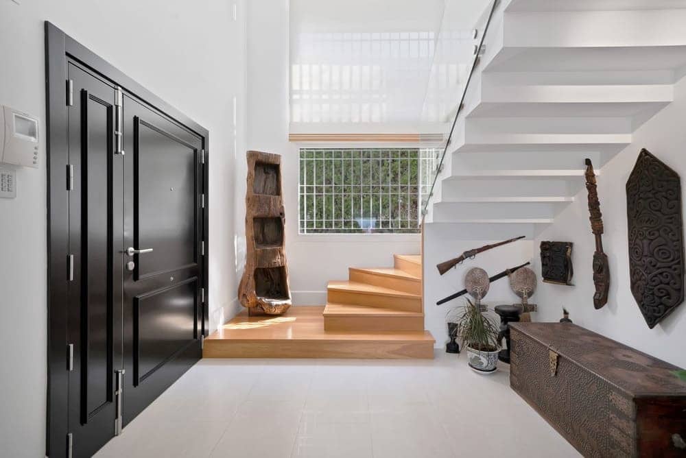 6 bedroom Villa for sale in Marbella with pool garage - € 5,490,000 (Ref: 9953912)