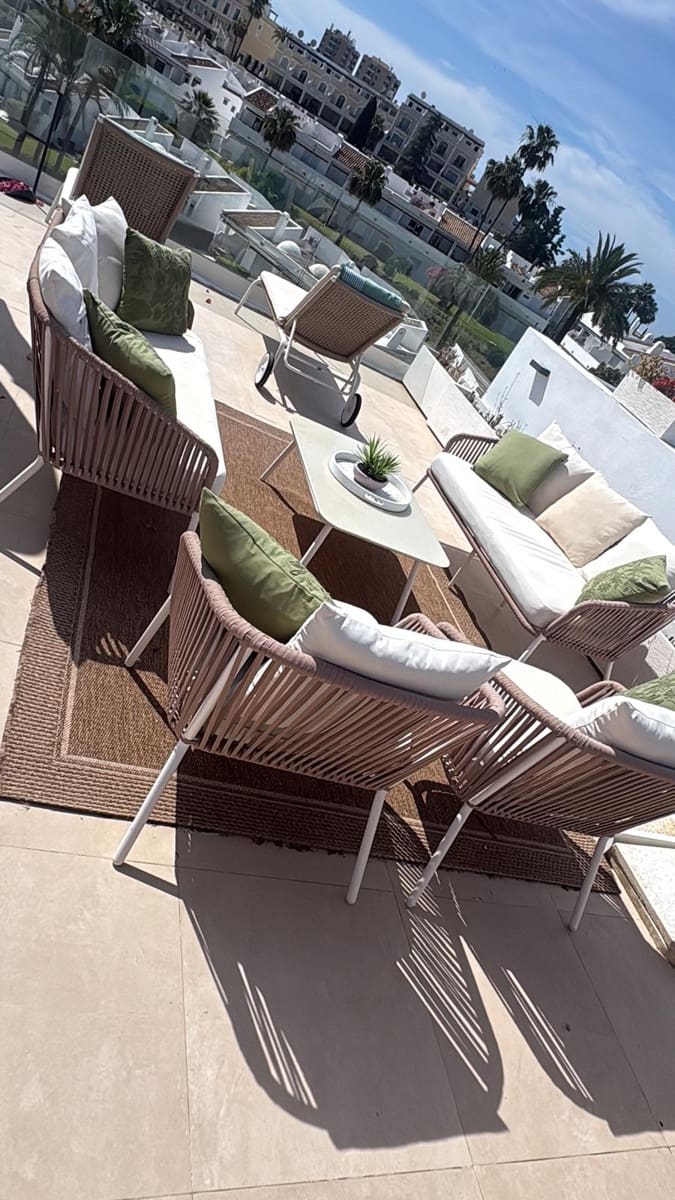 3 Zimmer Penthouse zu verkaufen in Marbella mit Pool Garage - 799.000 € (Ref: 9957624)