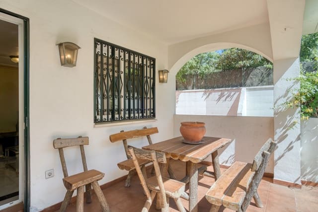 3 Zimmer Apartment zu verkaufen in Golden Mile, Marbella mit Pool - 450.000 € (Ref: 9957625)