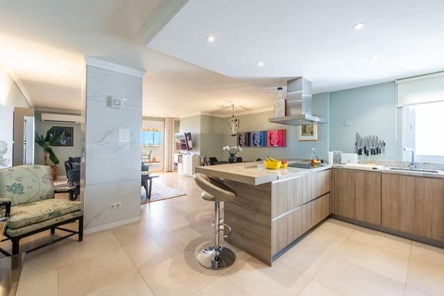 2 slaapkamer Penthouse te koop in San Pedro de Alcantara, Marbella met garage - € 649.000 (Ref: 9959405)