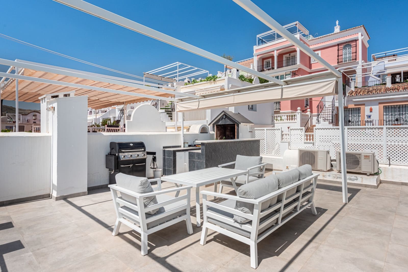 3 sovrum Hus till salu i Marbella med pool - 775 000 € (Ref: 9964964)