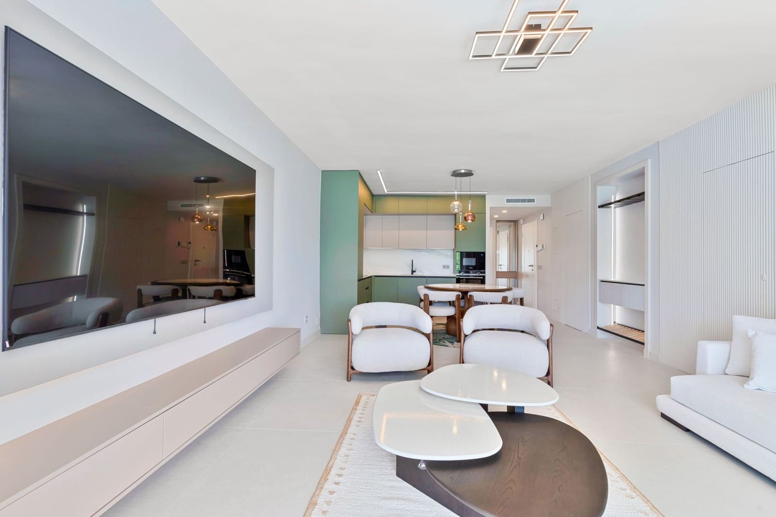 3 soveværelse Lejlighed til salg i Marbella med swimmingpool garage - € 1.090.000 (Ref: 9972996)
