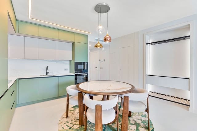 3 slaapkamer Appartement te koop in Nueva Andalucía Centro, Marbella met zwembad garage - € 1.090.000 (Ref: 9972996)
