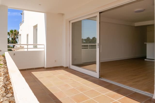 2 bedroom Apartment for sale in Estepona with pool garage - € 375,000 (Ref: 9975000)