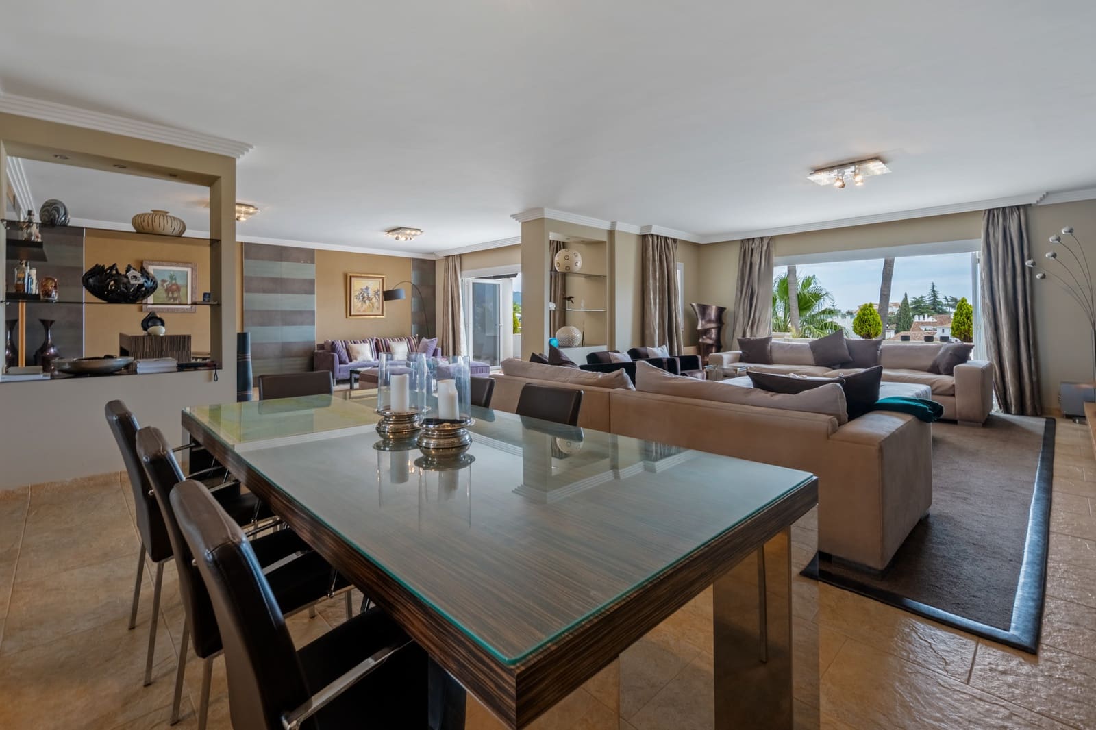 4 sypialnia Apartament na sprzedaż w Marbella z basenem - 2 500 000 € (Ref: 9990387)