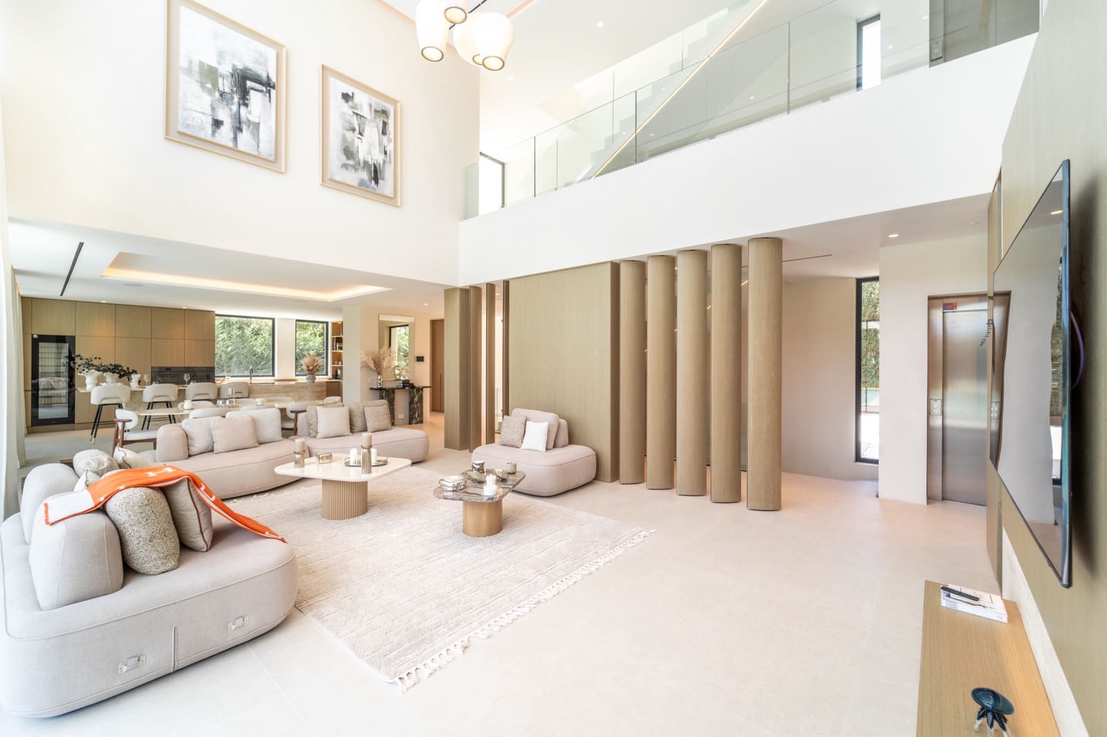 6 quarto Moradia para venda em Marbella com piscina garagem - 8 750 000 € (Ref: 9996772)