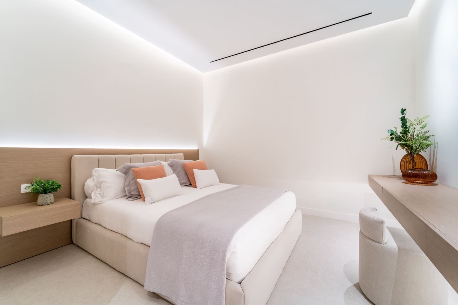6 quarto Moradia para venda em Marbella com piscina garagem - 8 750 000 € (Ref: 9996772)