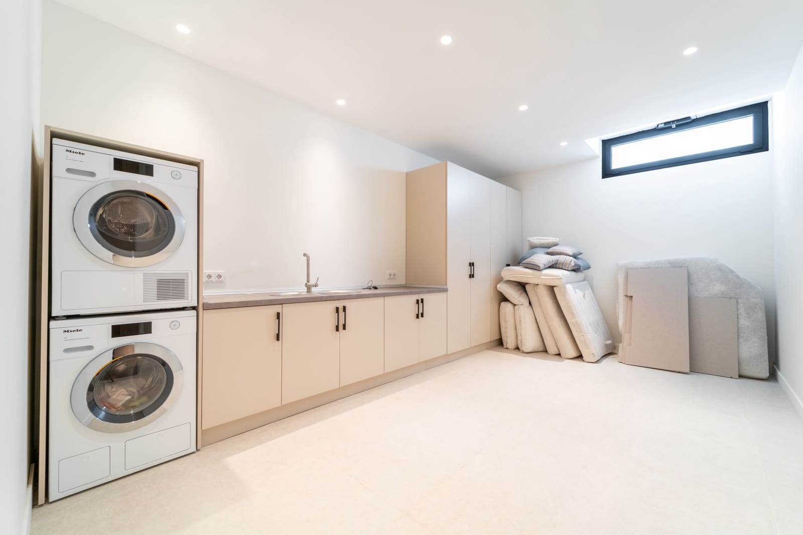 6 quarto Moradia para venda em Marbella com piscina garagem - 8 750 000 € (Ref: 9996772)