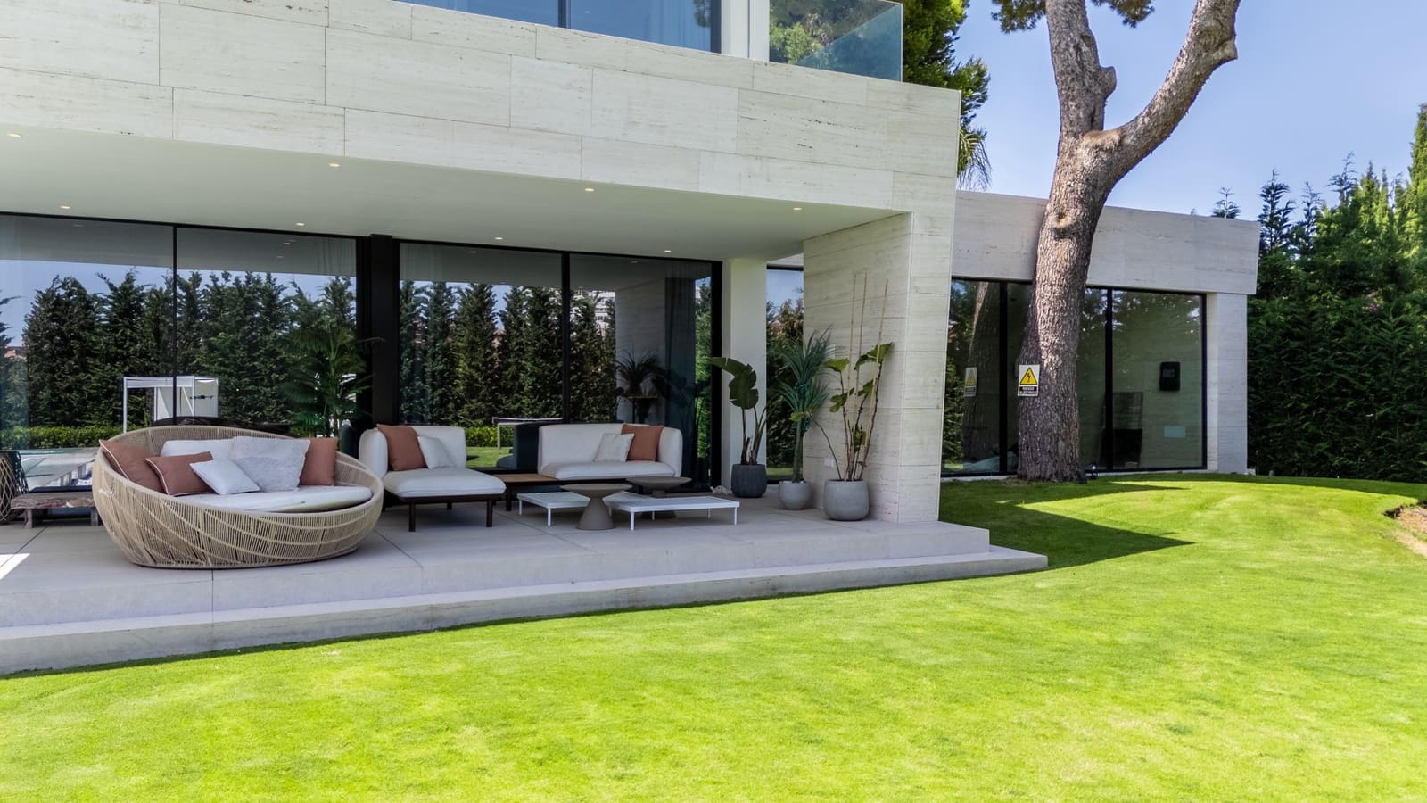 6 quarto Moradia para venda em Marbella com piscina garagem - 8 750 000 € (Ref: 9996772)