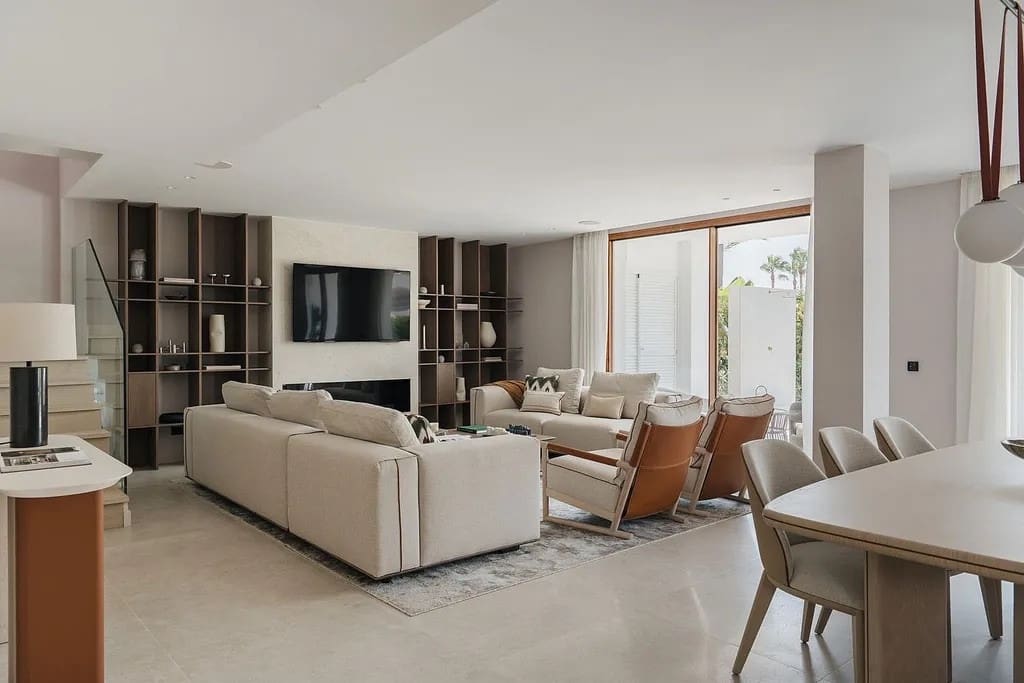 4 soveværelse Lejlighed til salg i Marbella med swimmingpool garage - € 2.595.000 (Ref: 9996774)