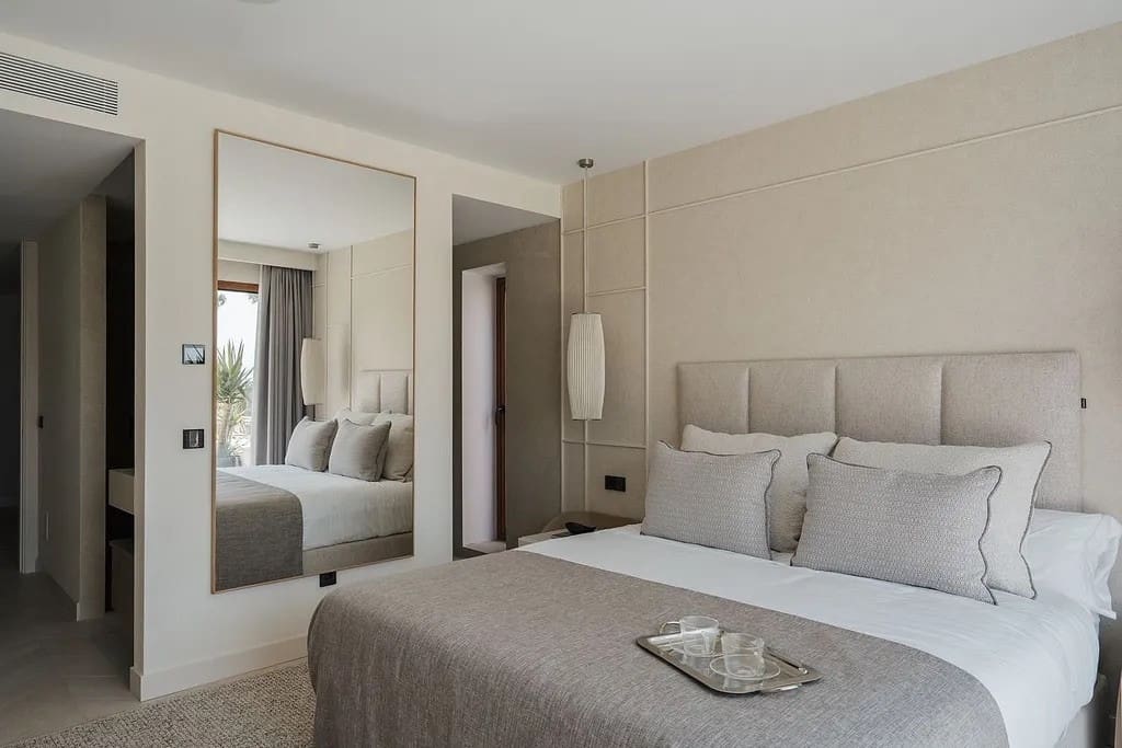 4 soveværelse Lejlighed til salg i Marbella med swimmingpool garage - € 2.595.000 (Ref: 9996774)