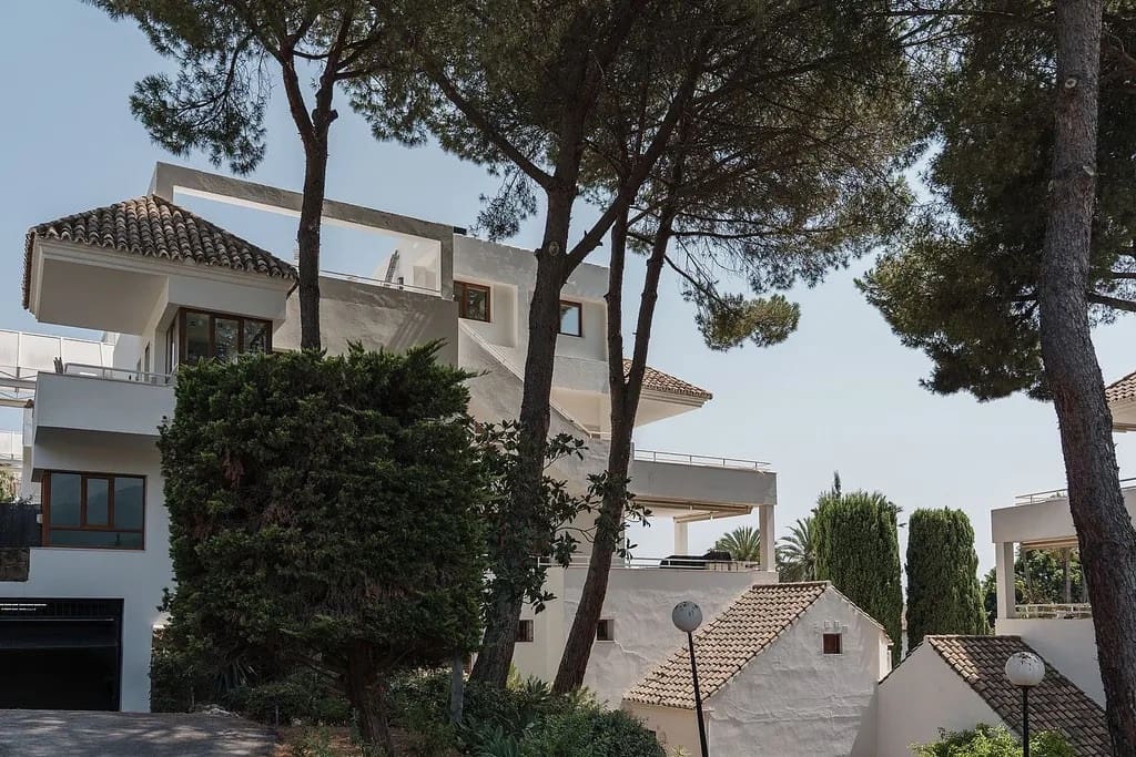 4 soveværelse Lejlighed til salg i Marbella med swimmingpool garage - € 2.595.000 (Ref: 9996774)