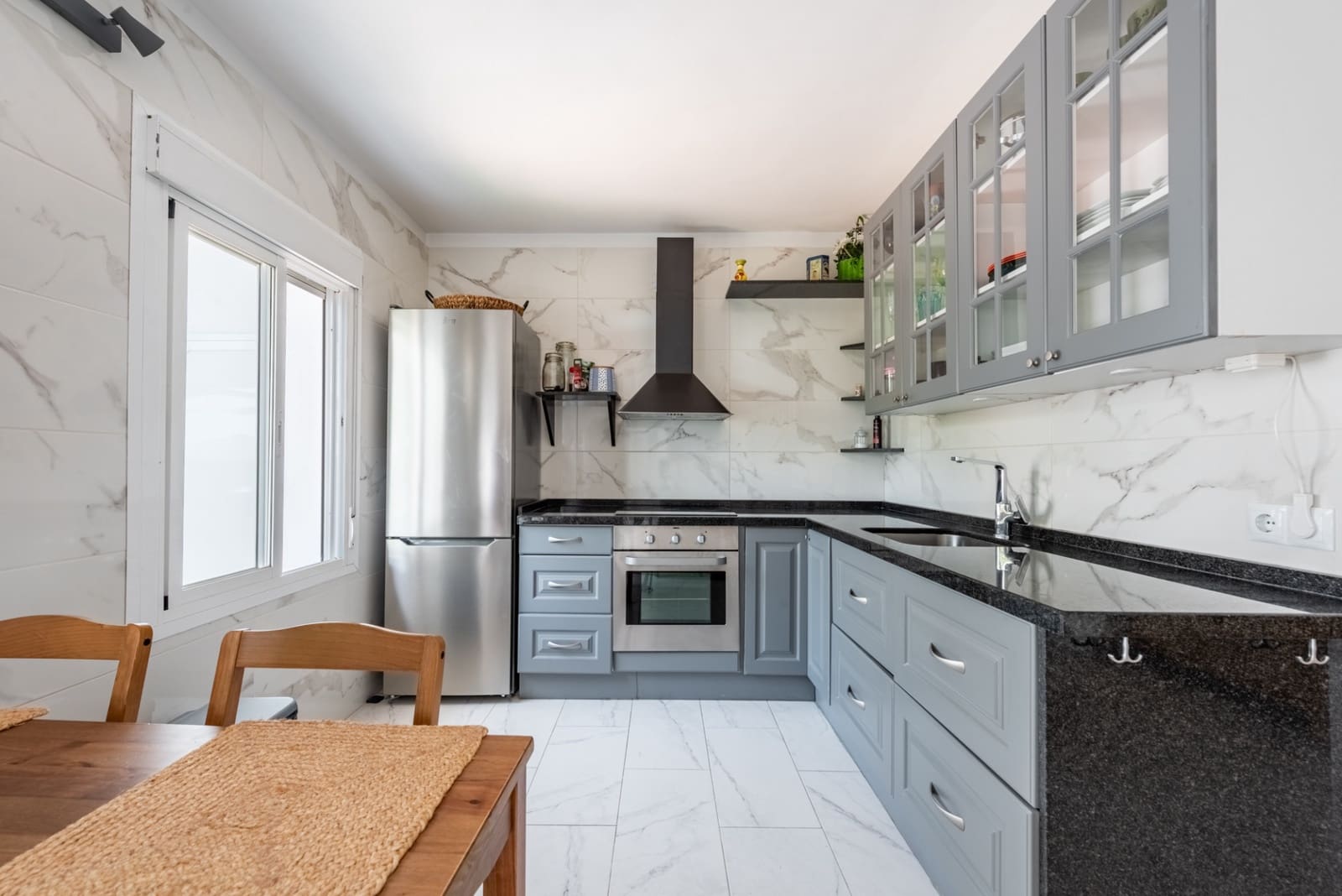 2 sovrum Hus till salu i Estepona - 700 000 € (Ref: 9998439)