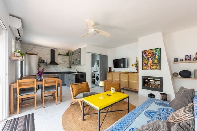 2 sovrum Hus till salu i Estepona - 725 000 € (Ref: 9998439)