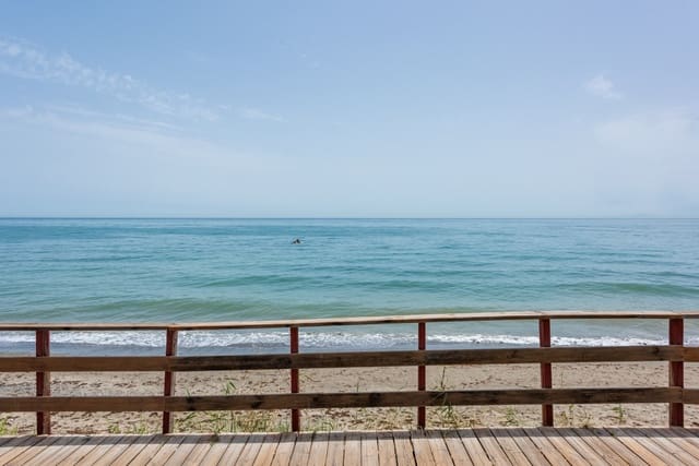 2 sovrum Hus till salu i Estepona - 725 000 € (Ref: 9998439)
