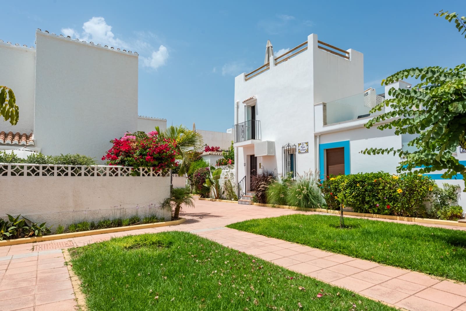2 sovrum Hus till salu i Estepona - 700 000 € (Ref: 9998439)