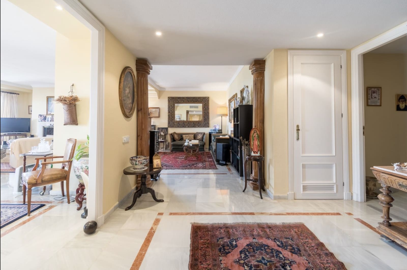 3 Zimmer Penthouse zu verkaufen in Marbella mit Pool Garage - 1.650.000 € (Ref: 9998440)