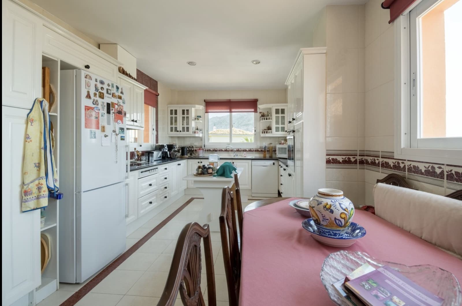 3 Zimmer Penthouse zu verkaufen in Marbella mit Pool Garage - 1.650.000 € (Ref: 9998440)