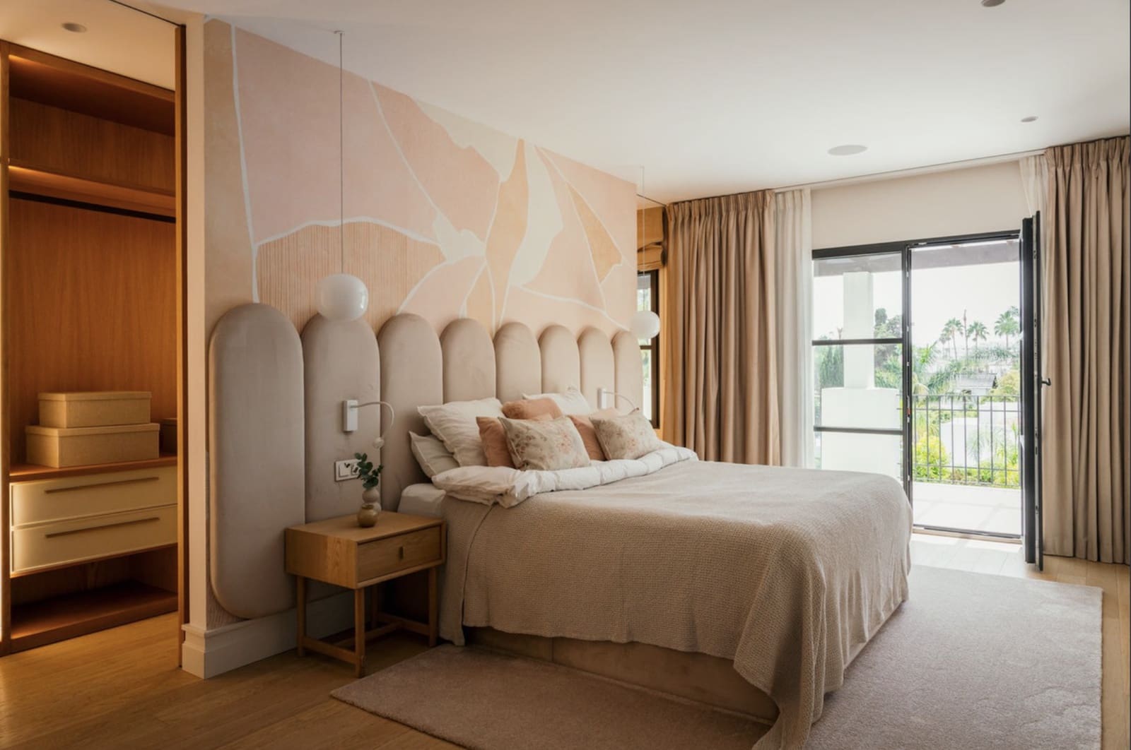 6 soverom Villa til salgs i San Pedro de Alcantara med svømmebasseng garasje - € 5 995 000 (Ref: 9998444)