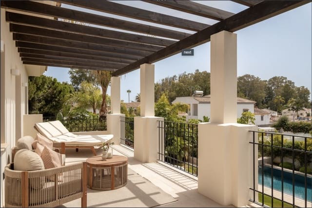 6 soverom Villa til salgs i San Pedro de Alcantara, Marbella med svømmebasseng garasje - € 5 995 000 (Ref: 9998444)