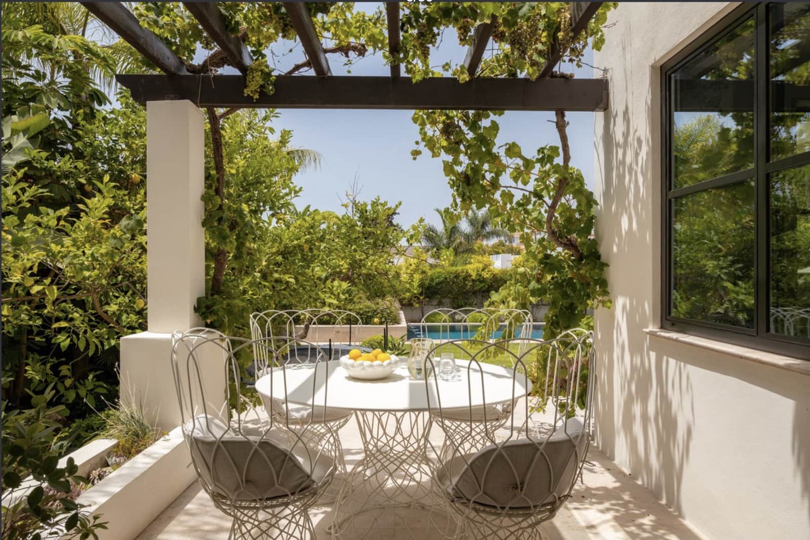 6 soverom Villa til salgs i San Pedro de Alcantara med svømmebasseng garasje - € 5 995 000 (Ref: 9998444)
