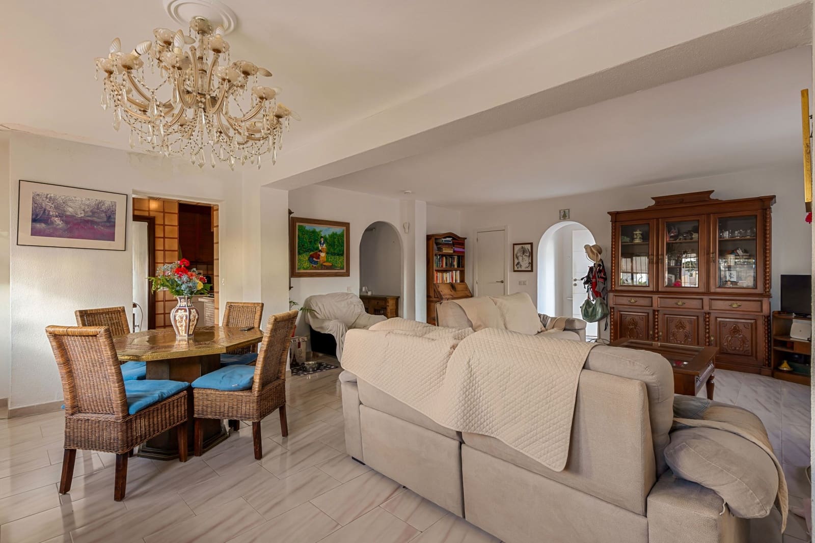 2 chambre Villa/Maison à vendre à Nueva Andalucia avec piscine garage - 1 375 000 € (Ref: 9998445)