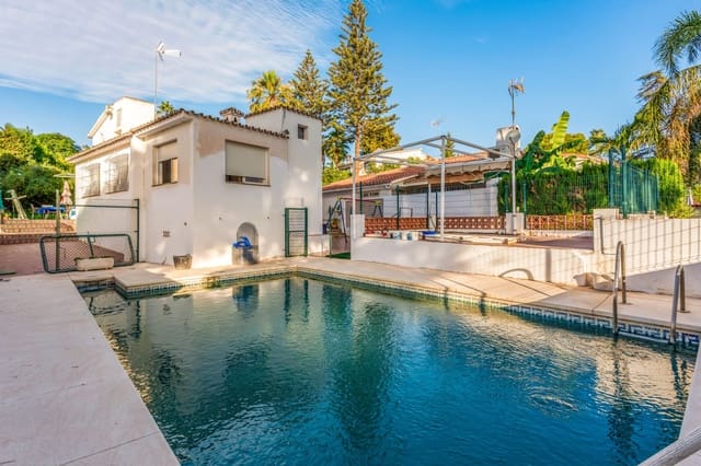 2 camera da letto Villa in vendita in Nueva Andalucia, Marbella con piscina garage - 1.375.000 € (Rif: 9998445)