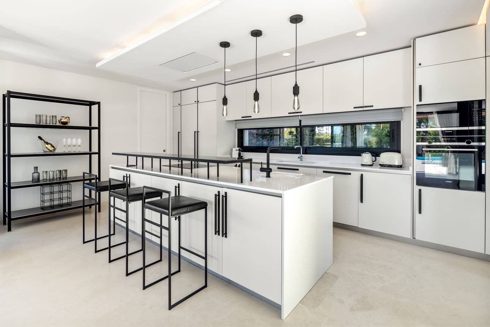 6 chambre Villa/Maison à vendre à Nueva Andalucia avec piscine garage - 6 475 000 € (Ref: 9998446)