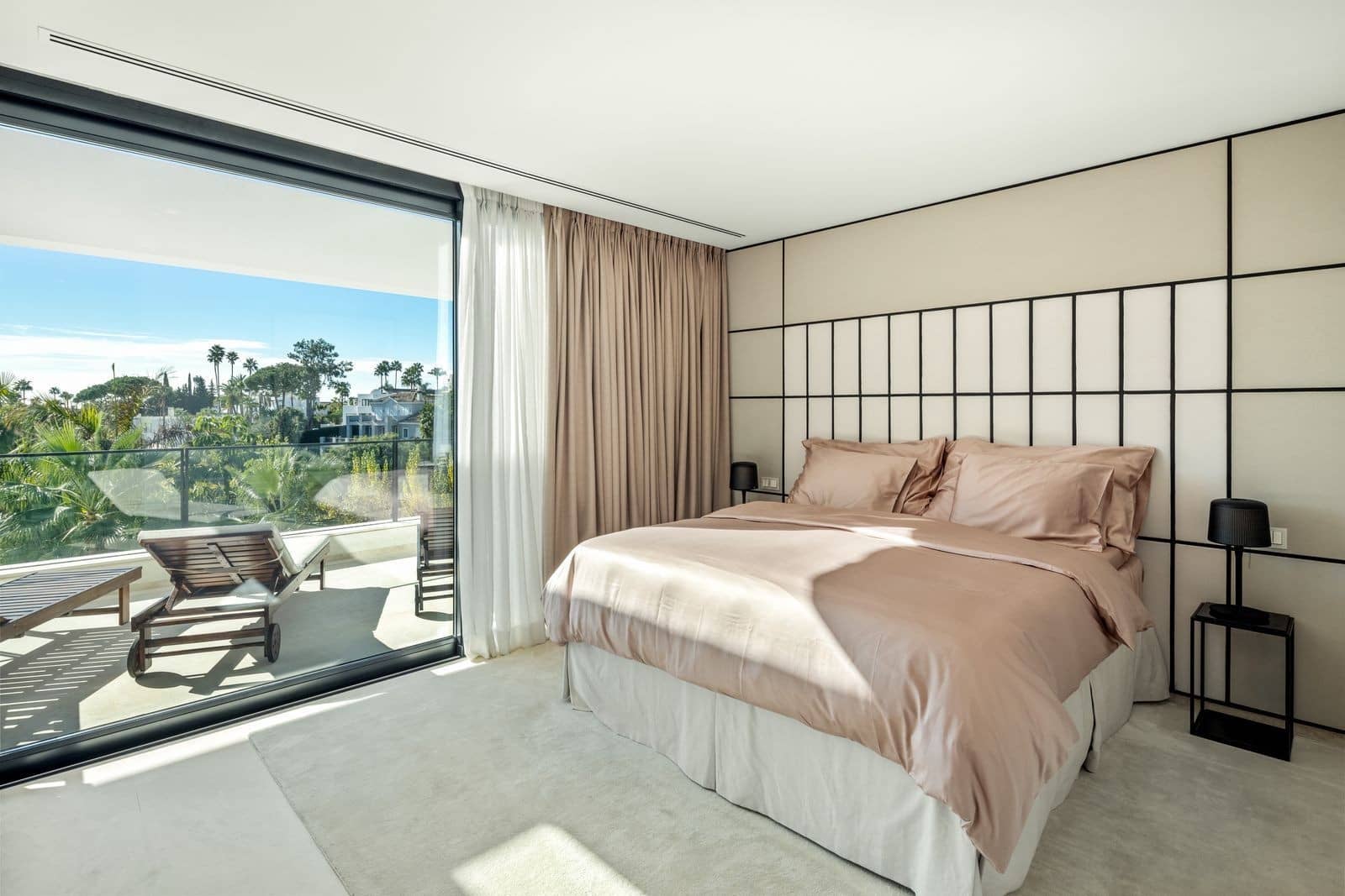 6 chambre Villa/Maison à vendre à Nueva Andalucia avec piscine garage - 6 475 000 € (Ref: 9998446)