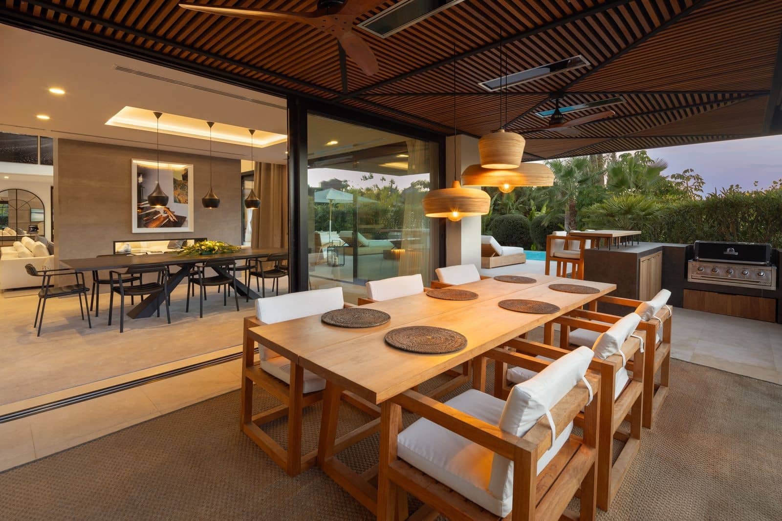 6 chambre Villa/Maison à vendre à Nueva Andalucia avec piscine garage - 6 475 000 € (Ref: 9998446)
