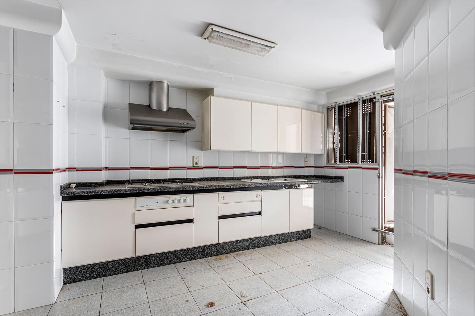 4 soveværelse Lejlighed til salg i Canals - € 119.000 (Ref: 9665182)