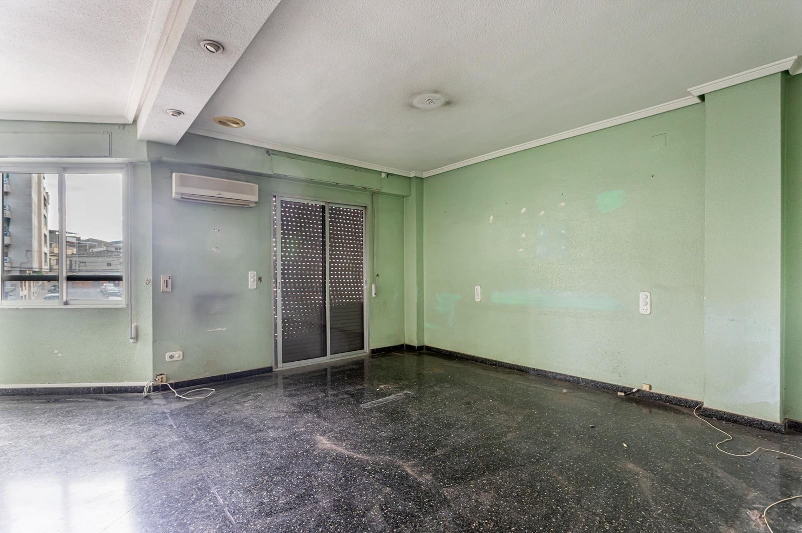 4 soveværelse Lejlighed til salg i Canals - € 119.000 (Ref: 9665182)