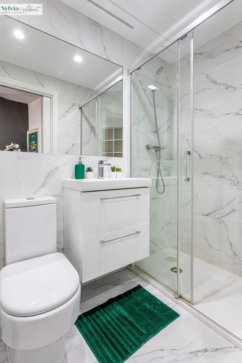 2 slaapkamer Penthouse te huur in Valencia stad - € 3.000 (Ref: 9665183)