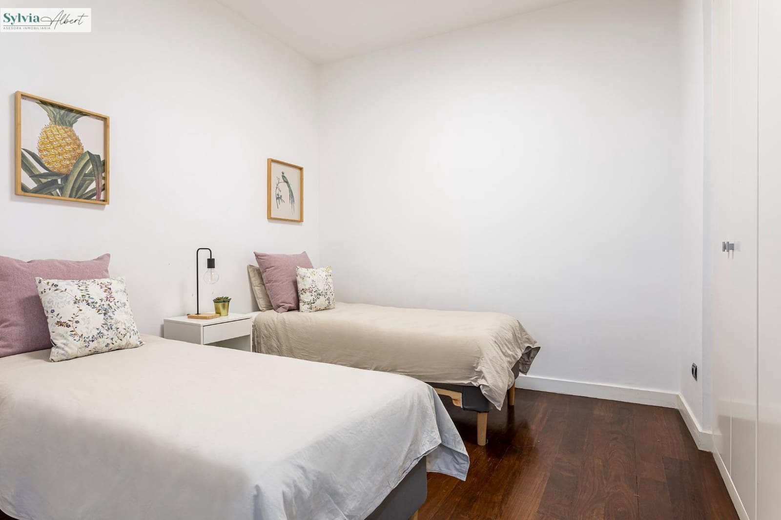 2 slaapkamer Penthouse te huur in Valencia stad - € 3.000 (Ref: 9665183)