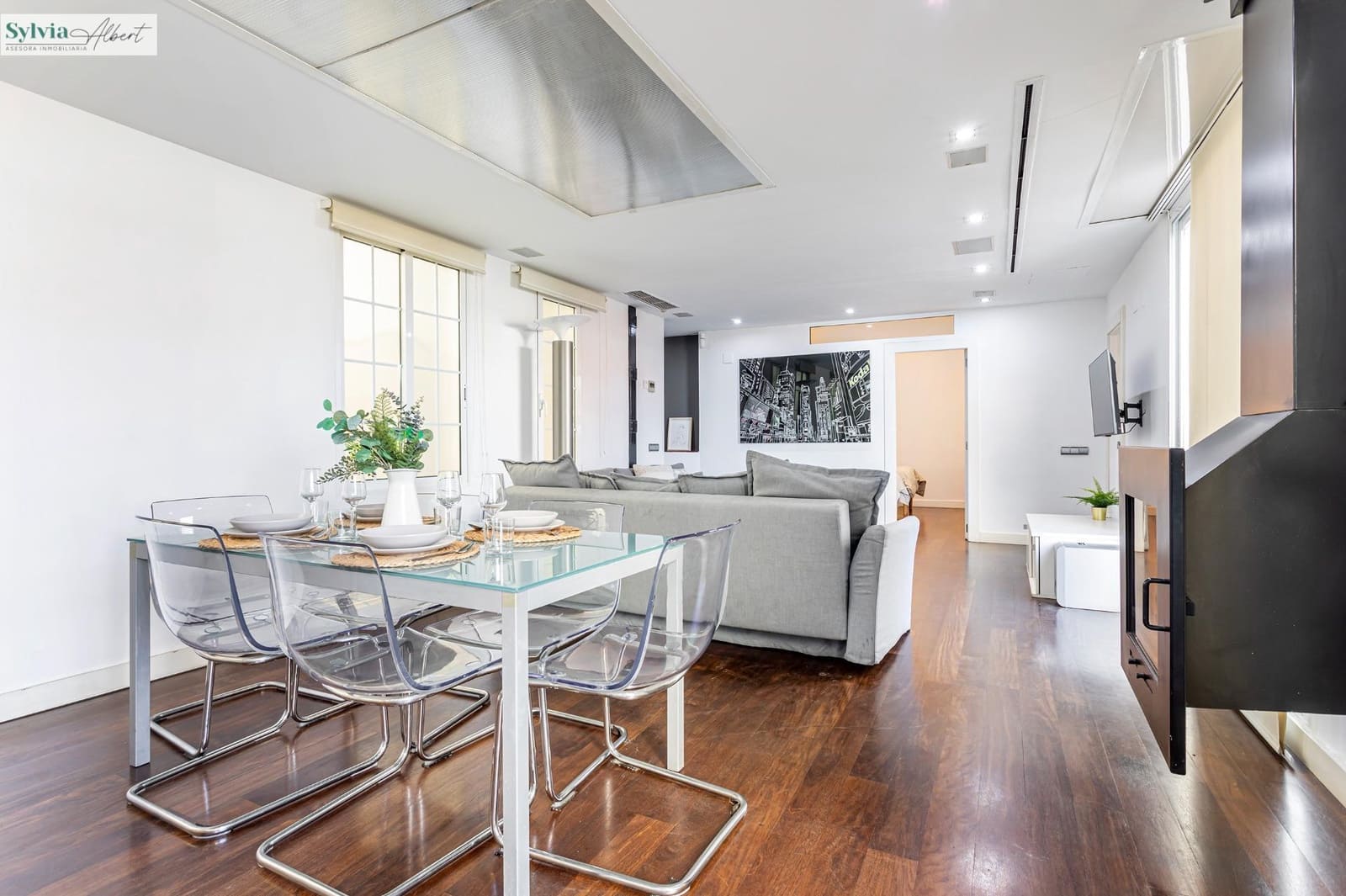 2 slaapkamer Penthouse te huur in Valencia stad - € 3.000 (Ref: 9665183)