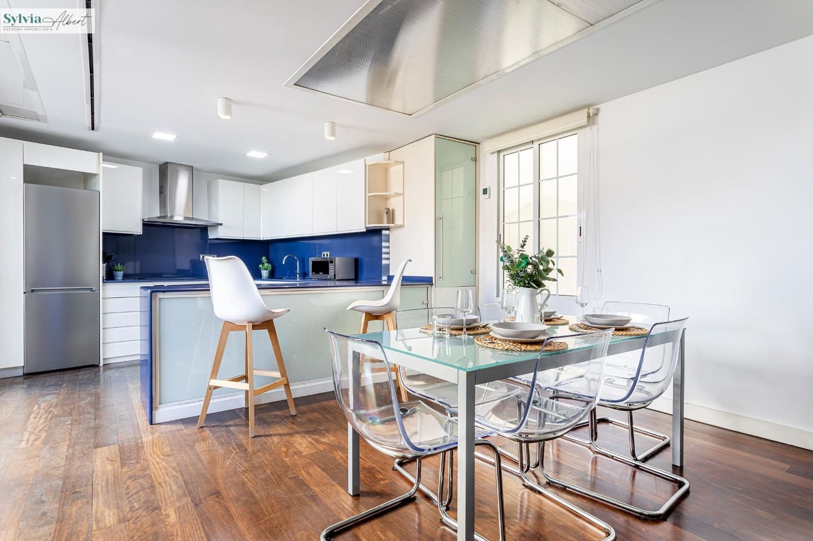 2 slaapkamer Penthouse te huur in Valencia stad - € 3.000 (Ref: 9665183)