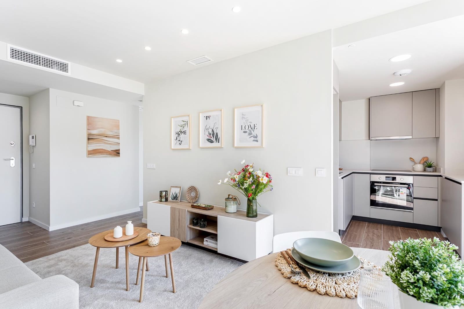 2 bedroom Penthouse for sale in Valencia city with garage - € 440,000 (Ref: 9674296)