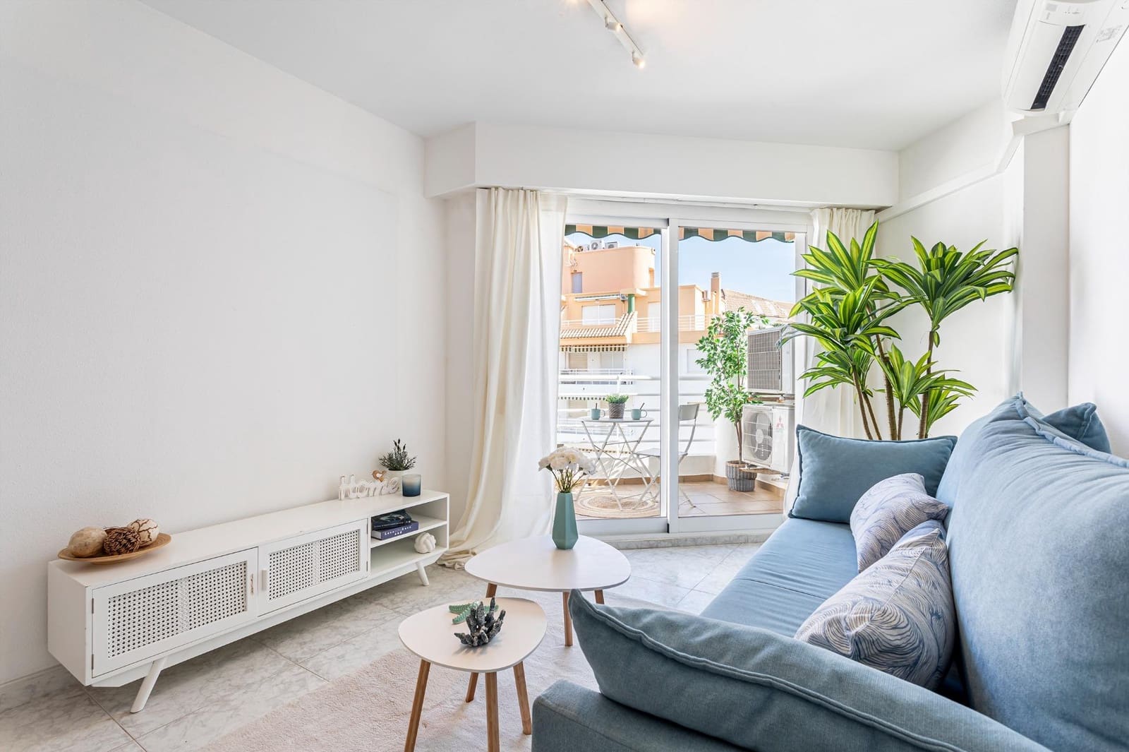 1 Zimmer Apartment zu verkaufen in Denia mit Pool Garage - 249.000 € (Ref: 9714985)